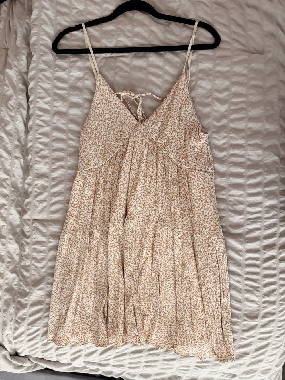 Beige Floral Tiered Spaghetti Strap Sundress - Picture 5 of 6
